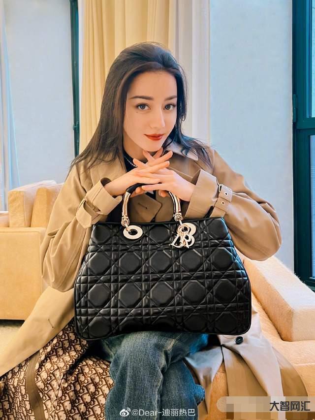 娛樂圈再曝大瓜,迪麗熱巴黃景瑜隱婚懷孕,公開多張大肚照佐證