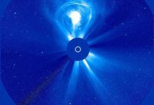 NASA 拍到太陽北極一塊斷裂脫落后首次以旋風的方式在該地區循環,這會帶來哪些影響?為何會斷裂脫落?-大智網匯