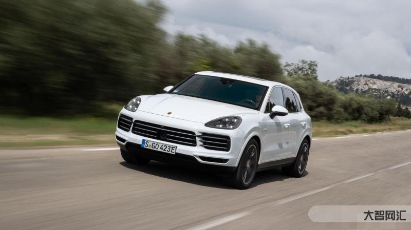 什么車型像保時捷卡宴的-7年不漏一滴油!這輛保時捷卡宴報價48萬，值得