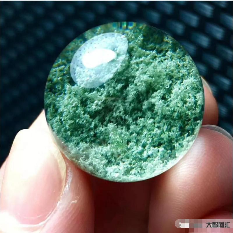 給大家科普下天然水晶石值錢嗎-現在純天然水晶石市場價格值多少錢