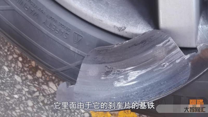 剎車盤多久換一次合適-剎車盤磨損到什么程度要換圖解