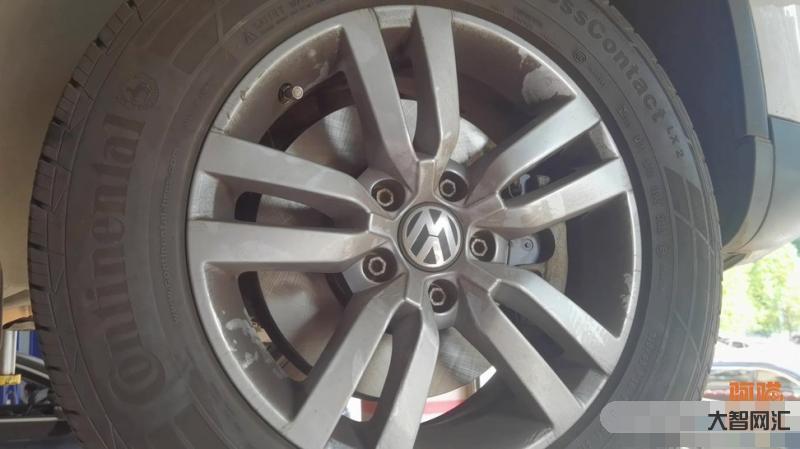 剎車盤多久換一次合適-剎車盤磨損到什么程度要換圖解