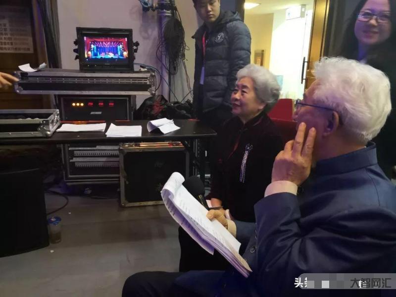 主持人陳鐸個人資料簡介-中國第一代電視人陳鐸現生平介紹