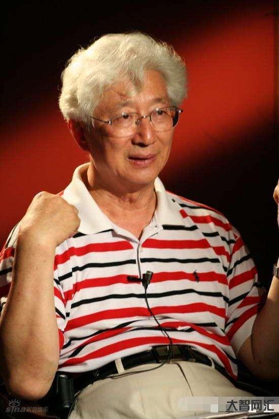 主持人陳鐸個人資料簡介-中國第一代電視人陳鐸現生平介紹