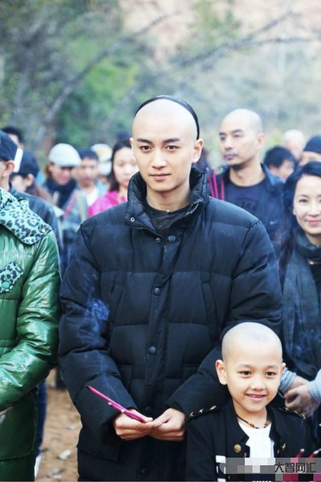 陳曉是哪里的人-演員陳曉的祖籍家世及個(gè)人資料簡介