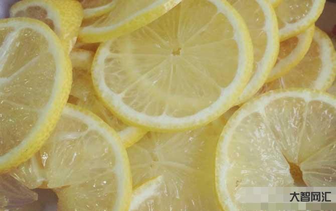 可以檸檬-「視頻」教你自制喝點酸梅湯和可樂檸檬水 可以檸檬-「視頻」教你自制喝點酸梅湯和可樂檸檬水