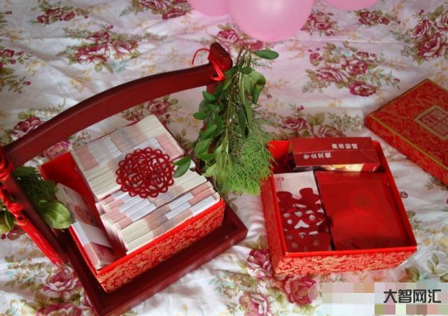 女方家要求彩禮嗎-“女人不要彩禮，并不是好事”，母親勸說兒子的話，警醒