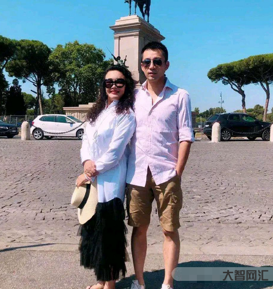 汪小菲張蘭同框麻六記-麻六記被造謠倒閉，張穎穎單方面官宣分手，汪小菲又