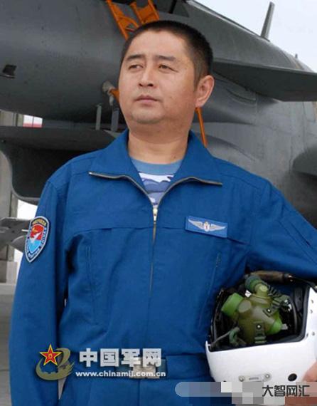 飛行員都分幾級-中國空軍“特級飛行員”和“金頭盔”，你了解嗎?