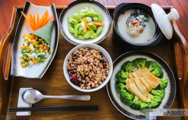 正常女人一般吃什么-女性常吃這5類食物，讓卵巢不早衰!或能得償所愿