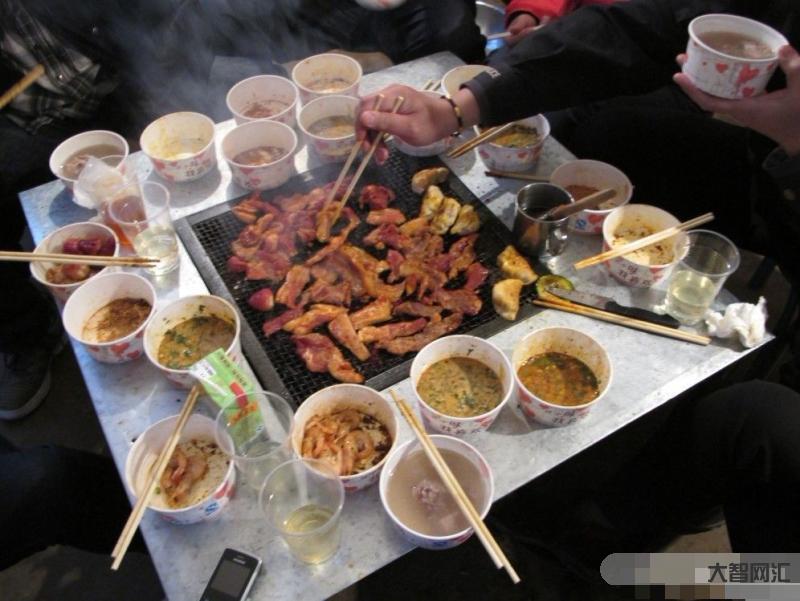 昆明哪里的燒烤熱鬧-昆明最火爆的10家燒烤店,征服了無數人的胃 昆明哪里的燒烤熱鬧-昆明最火爆的10家燒烤店,征服了無數人的胃