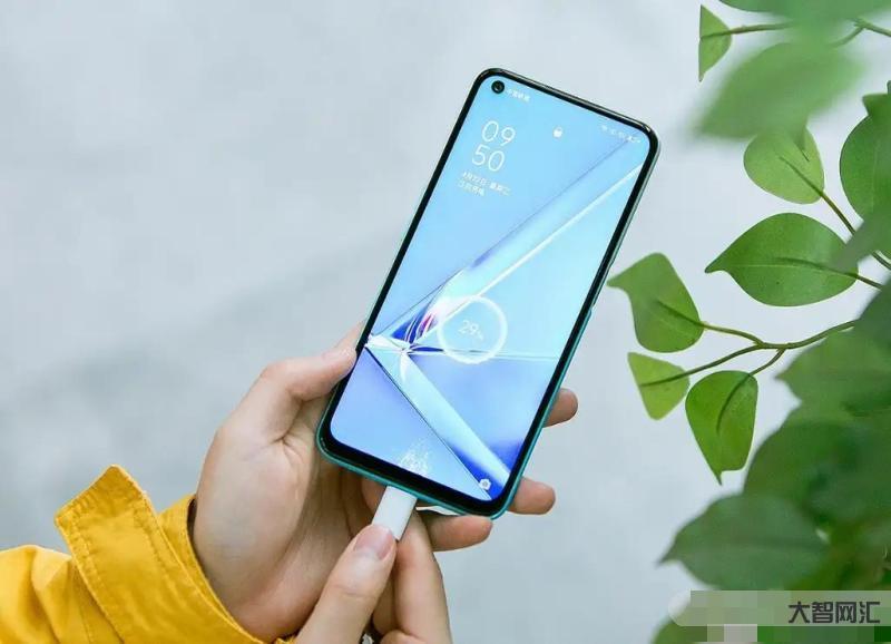 oppo像素高續(xù)航好的手機-OPPO Find N2 Flip體驗:小 oppo像素高續(xù)航好的手機-OPPO Find N2 Flip體驗:小