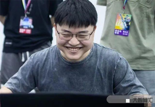 Uzi直播稱「我現在去別的聯賽可能還能混一混，LPL不可能的」對此你有