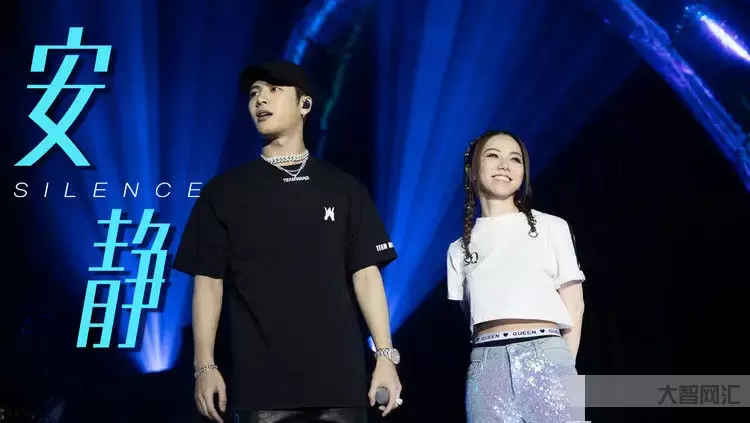 王嘉爾這波演唱會和女粉絲親密互動什么水平?女權要瘋了-Supre飯盒, 王嘉爾這波演唱會和女粉絲親密互動什么水平?女權要瘋了-Supre飯盒,