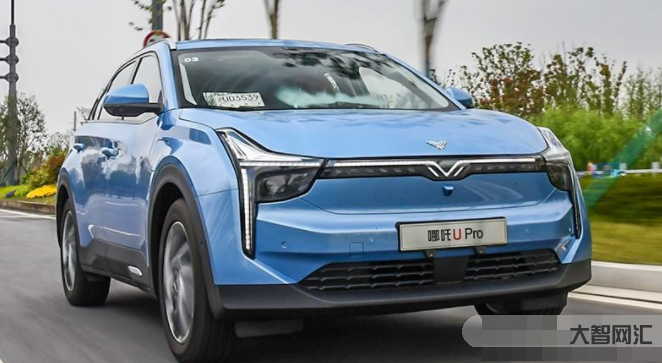 哪吒汽車-試駕哪吒S:20萬級別，說操控的油車不少，但拼操控的電車不多
