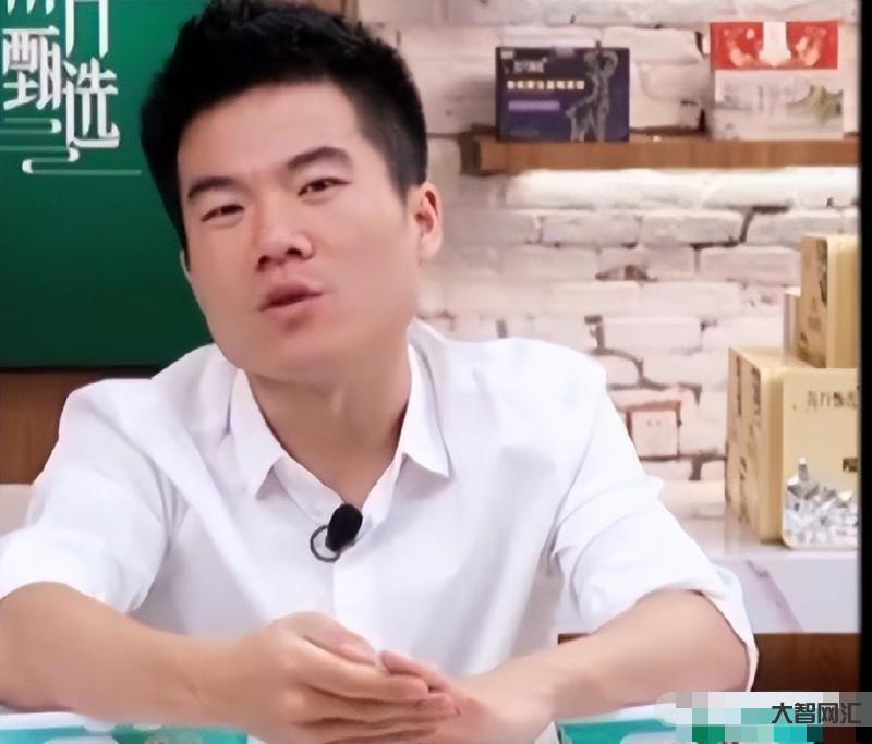 董宇輝：做一個幸福的普通人-董宇輝說:“做一個幸福的普通人。”